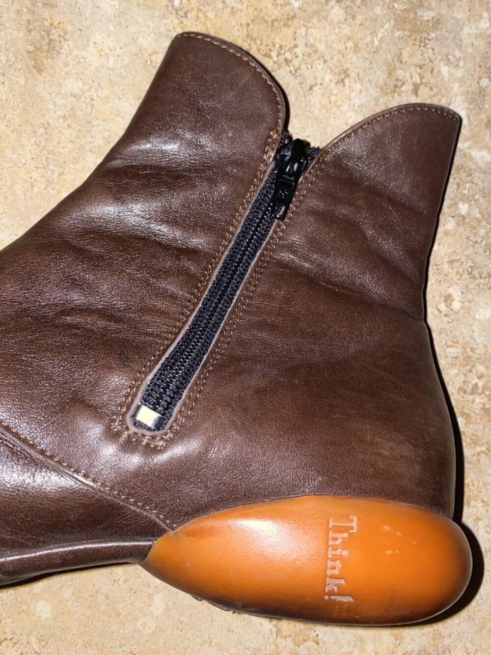 Think! Brown Leather Chelsea Ankle Boots Orange Dot Sz 9 US - Picture 8 of 16